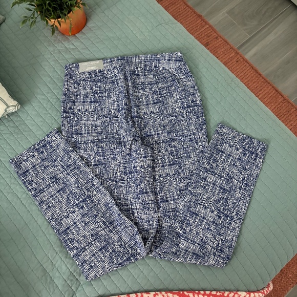 NWT Chicos Brigitte Blue Grid So Slimming Slim Leg Pant  Sz 6T - Picture 5 of 11